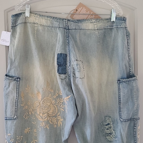 New Magnolia Pearl OKeefe Jeans Floral Embroidered Denim Jean Indigo Pant 210 os - Picture 14 of 16